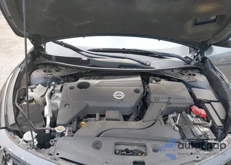 2015 Nissan Altima 2.5 S из США, поврежденный, VIN 1N4AL3AP9FC118330